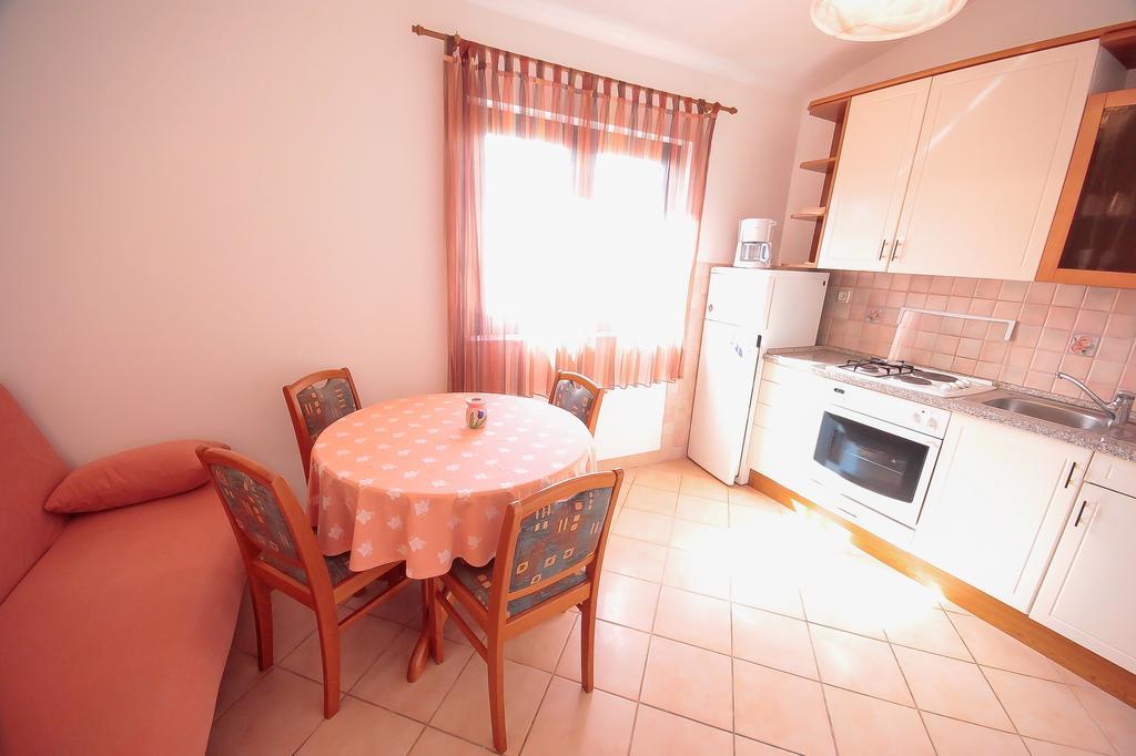 Apartments Skelin Vodice Kamer foto