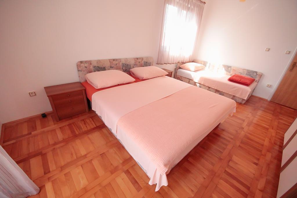 Apartments Skelin Vodice Kamer foto