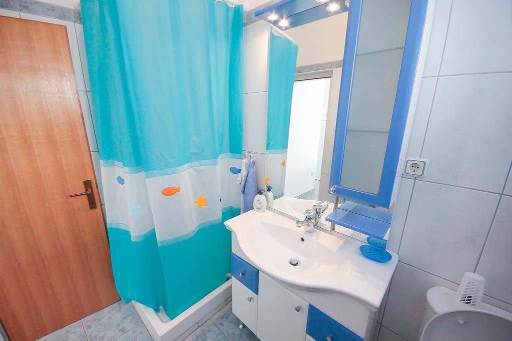 Apartments Skelin Vodice Kamer foto